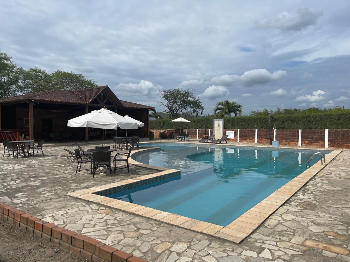 Lindo Chale Em Gravata - Condominio Mont Blanc V Ngoại thất bức ảnh
