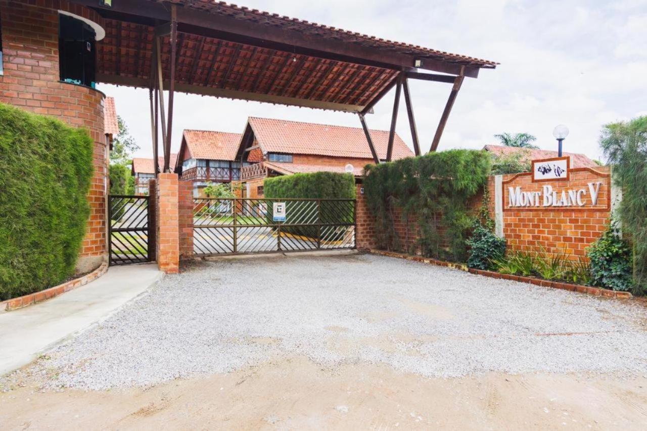 Lindo Chale Em Gravata - Condominio Mont Blanc V Ngoại thất bức ảnh